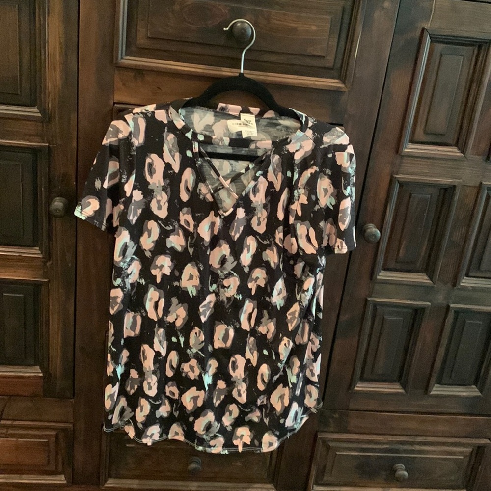 Womens Sew In Love top size Medium